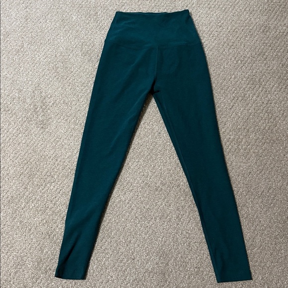 Beyond Yoga Pants - Like new beyond yoga caught in the midi leggings